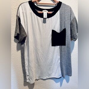 NWOT - BiBi color block pocket tee Medium